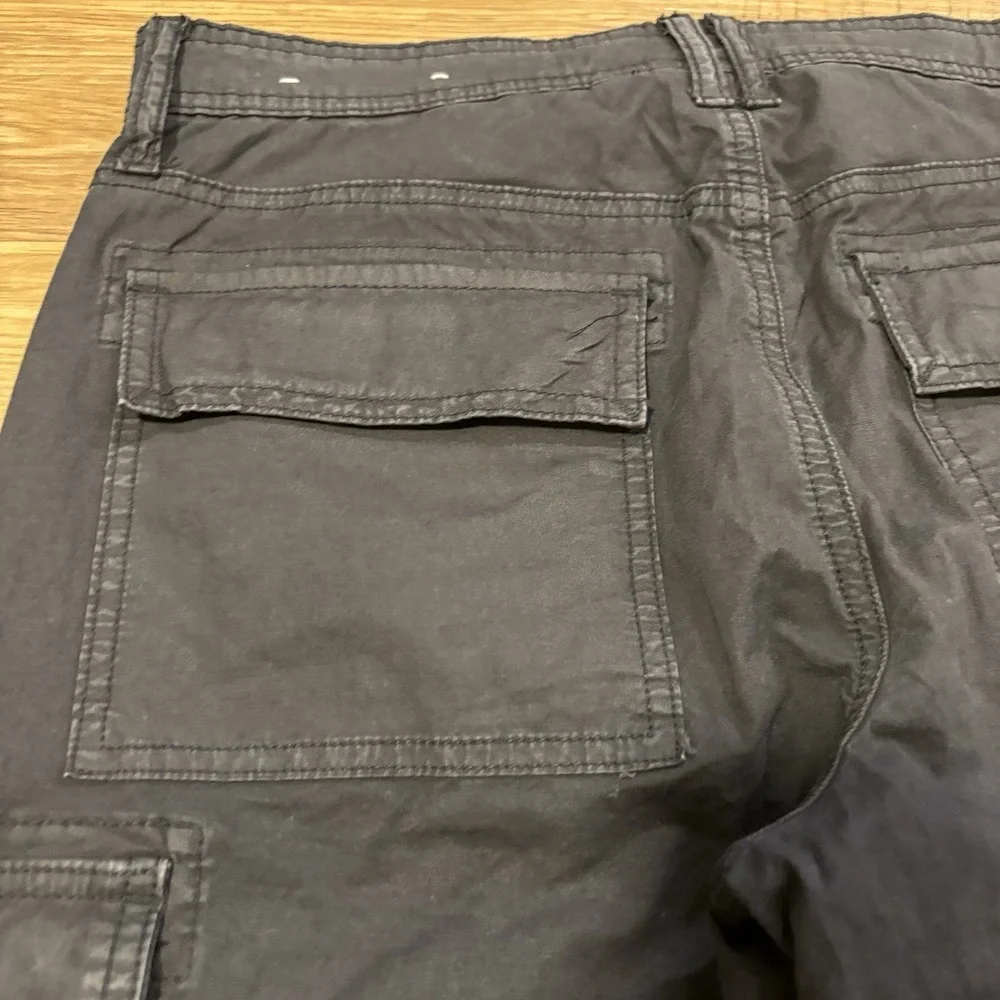 American Eagle Cargo Pants Women's 6 Short Wide Leg Black Baggy Utility Stretch - Picture 16 of 16